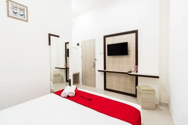 İki Ayrı Yataklı Oda (RedDoorz)