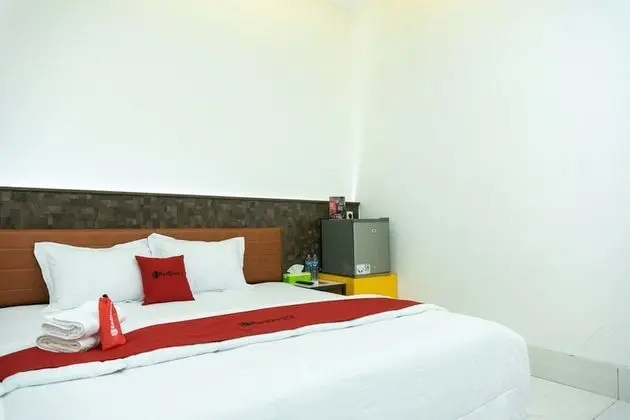 Tek Büyük Yataklı Oda (RedDoorz)