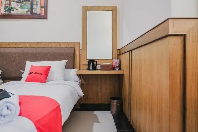 İki Ayrı Yataklı Oda (RedDoorz)