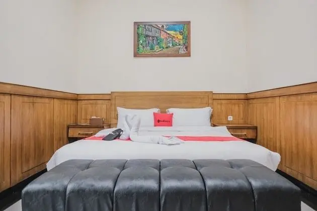 Süit (RedDoorz)