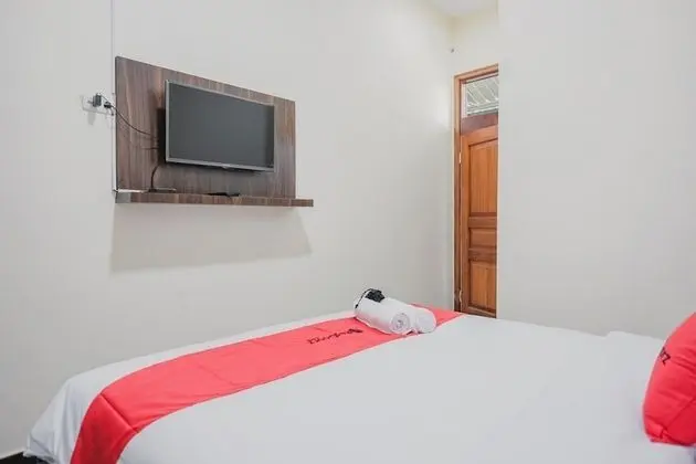 Tek Büyük Yataklı Oda (RedDoorz)