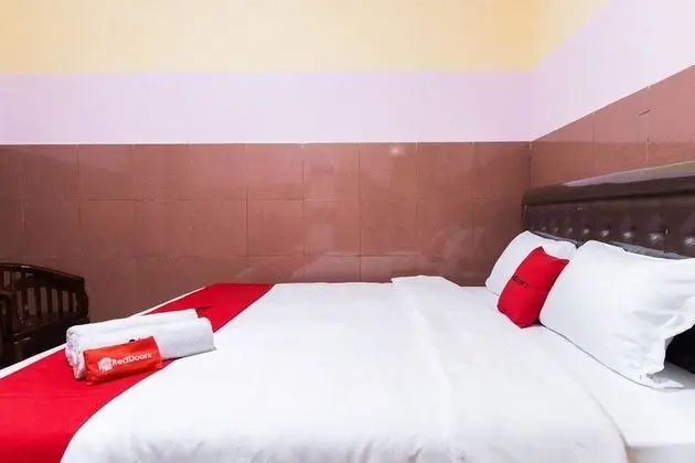 Tek Büyük Yataklı Oda (Reddoorz)