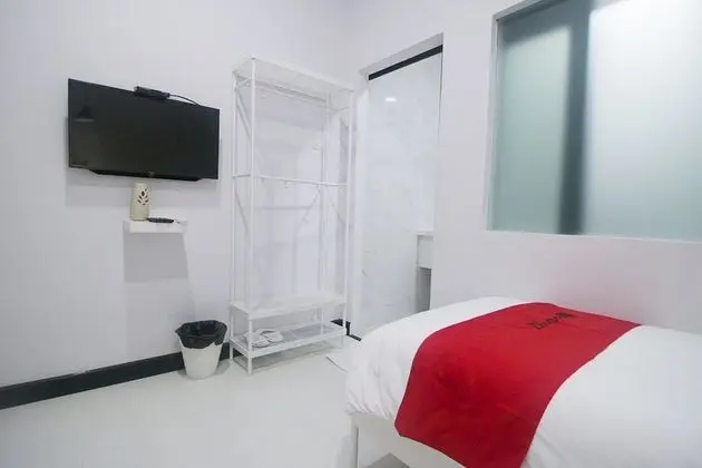 İki Ayrı Yataklı Oda (RedDoorz)