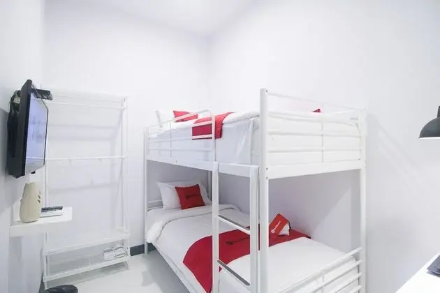 Ortak Ranzalı Oda (RedDoorz)