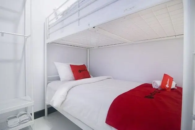 Ortak Ranzalı Oda (RedDoorz)