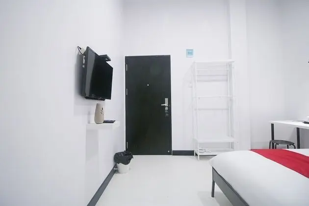 Tek Büyük Yataklı Oda (RedDoorz)