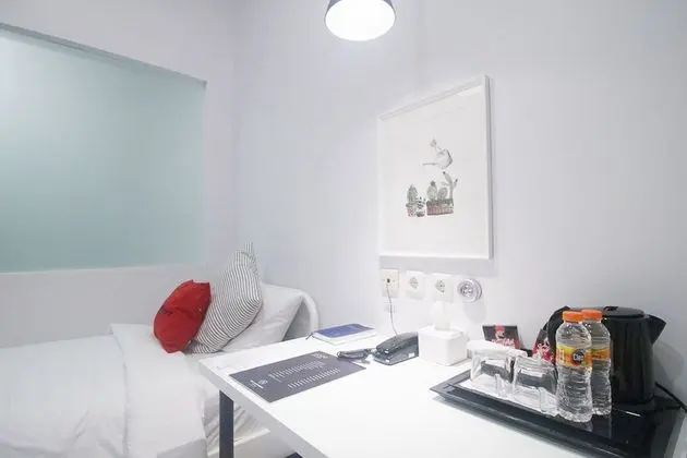 Tek Büyük Yataklı Oda (RedDoorz)