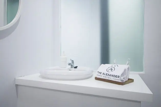 Tek Büyük Yataklı Oda (RedDoorz)