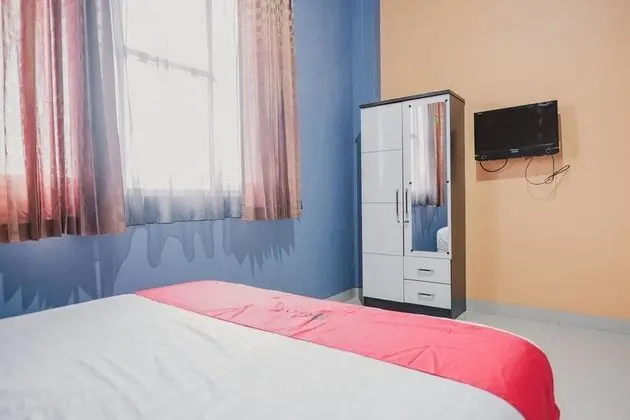 Tek Büyük Yataklı Oda (RedDoorz)