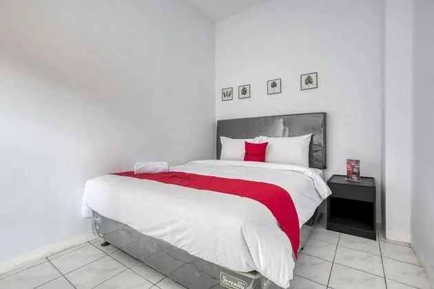 Tek Büyük Yataklı Oda (RedDoorz)