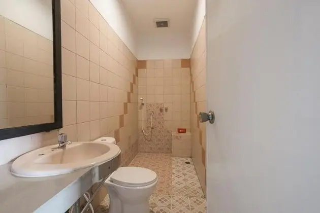 Tek Büyük Yataklı Oda (RedDoorz)