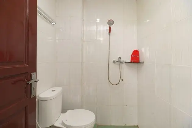Tek Büyük Yataklı Oda (RedDoorz)
