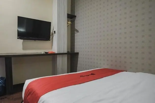 Tek Büyük Yataklı Oda (RedDoorz)