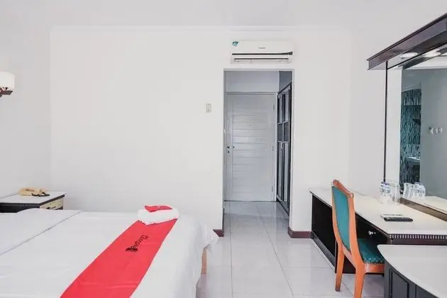 Tek Büyük Yataklı Oda (RedDoorz)