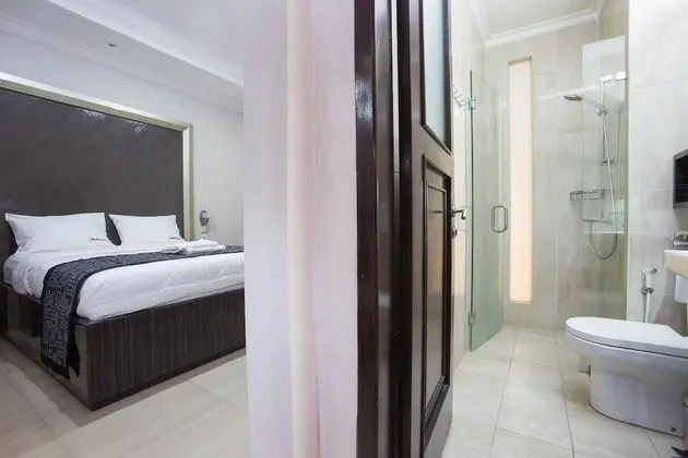 Reddoorz Room