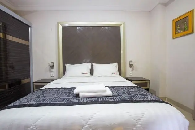 Reddoorz Room