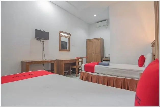 İki Ayrı Yataklı Oda (RedDoorz)