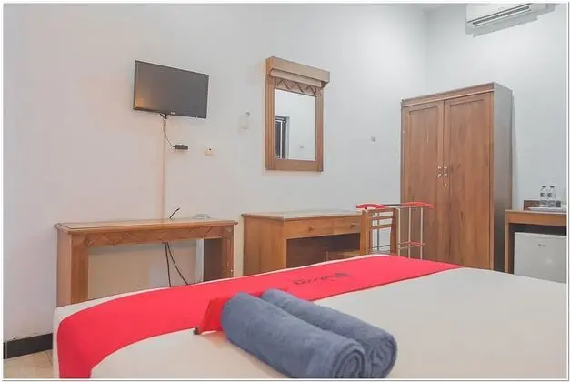 Tek Büyük Yataklı Oda (RedDoorz)