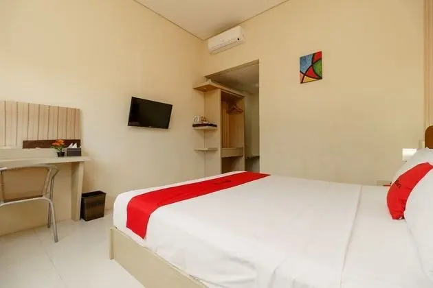 Economy Tek Büyük Yataklı Oda