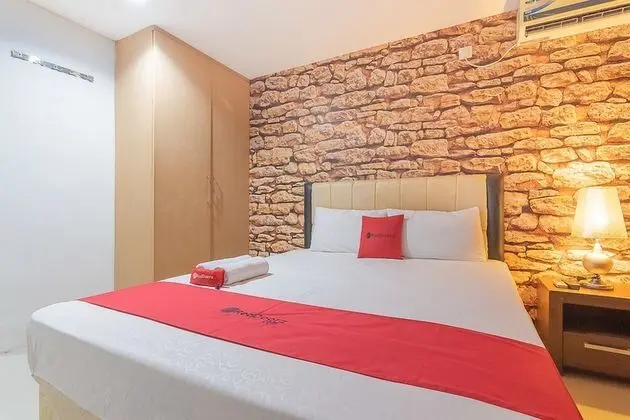 Tek Büyük Yataklı Oda (RedDoorz)