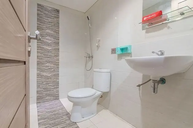 Tek Büyük Yataklı Oda (RedDoorz)