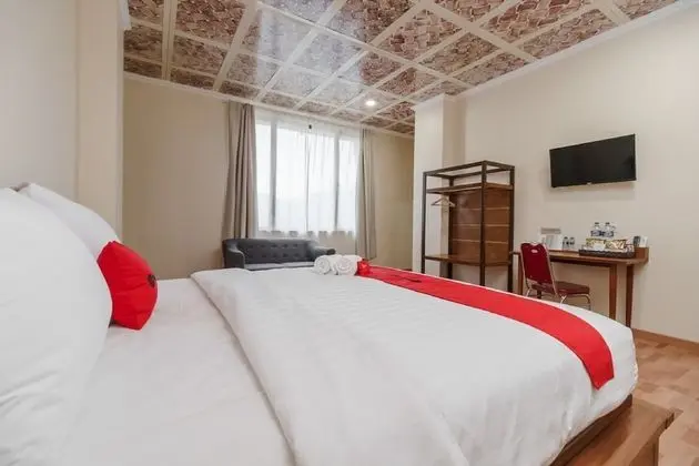 Tek Büyük Yataklı Oda