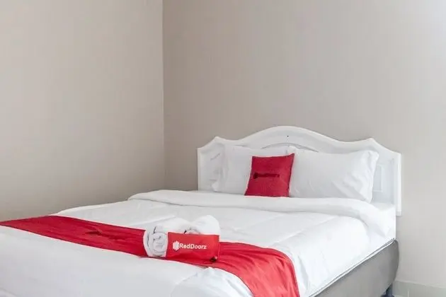 Tek Büyük Yataklı Oda (RedDoorz)