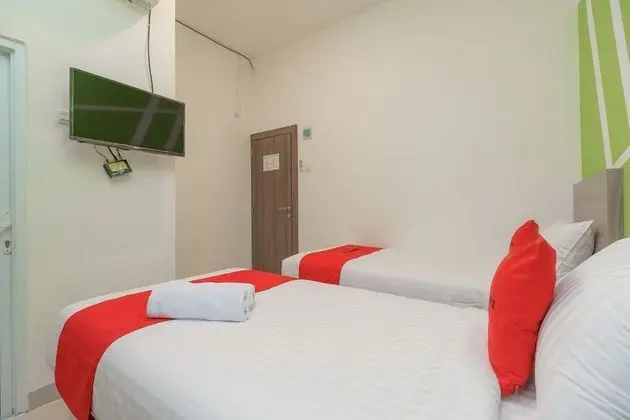 İki Ayrı Yataklı Oda (RedDoorz)