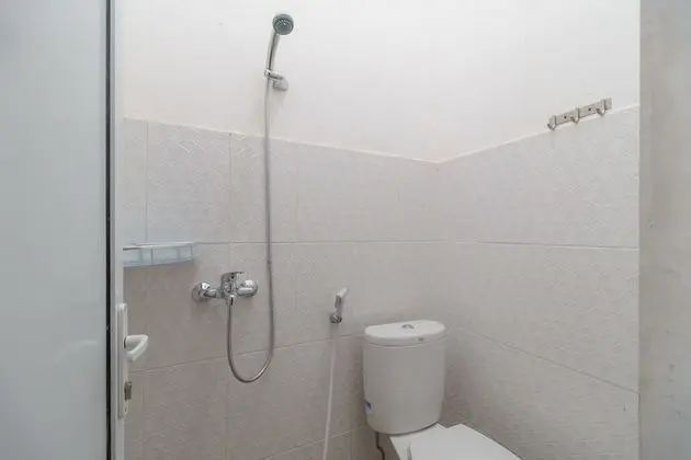 Tek Büyük Yataklı Oda (RedDoorz)