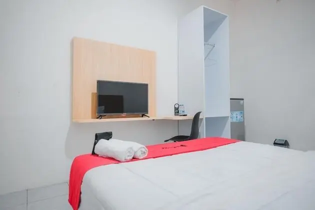 Tek Büyük Yataklı Oda (RedDoorz)