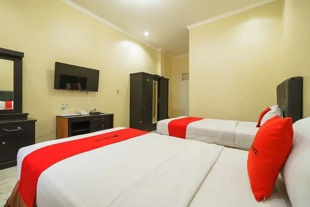 İki Ayrı Yataklı Oda (RedDoorz)