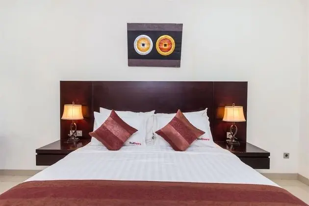 Reddoorz Room