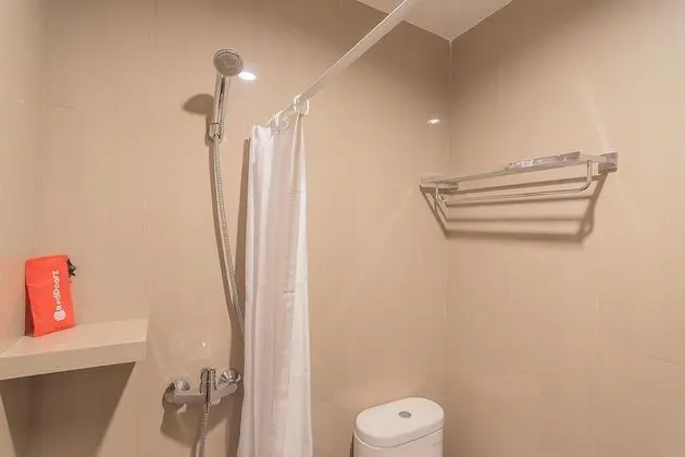 Tek Büyük Yataklı Oda (Reddoorz)