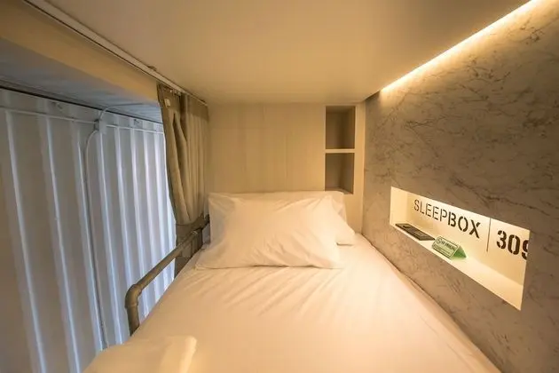 Private Dorm for 4 persons with Private Bathroom