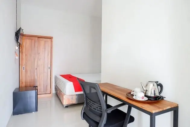 Tek Büyük Yataklı Oda (RedDoorz)