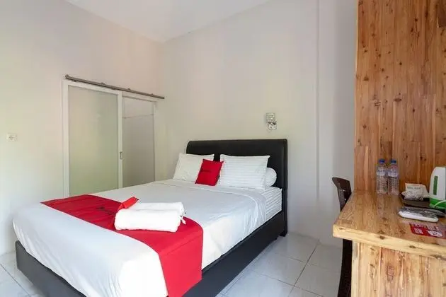 Tek Büyük Yataklı Oda (RedDoorz)