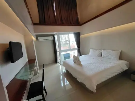 Deluxe Tek Büyük Yataklı Oda