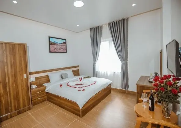 Superior Tek Büyük Yataklı Oda (Reddoorz)