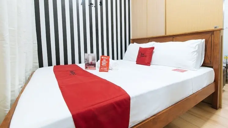 Tek Büyük Yataklı Oda (Reddoorz)