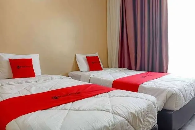 İki Ayrı Yataklı Oda (RedDoorz)