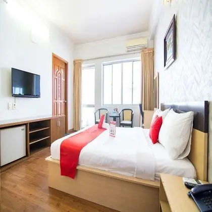 Deluxe Tek Büyük Yataklı Oda