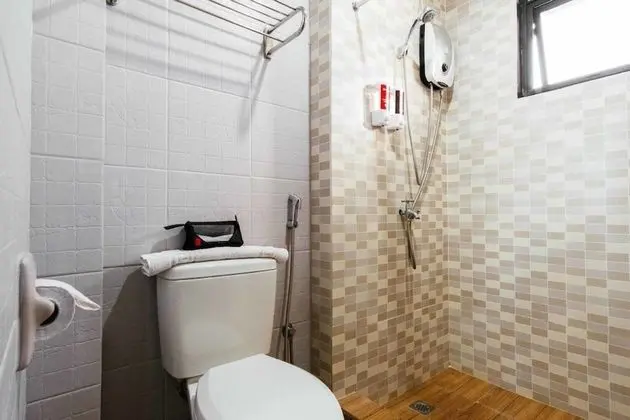 Basic Tek Büyük Yataklı Oda (Adults Only)