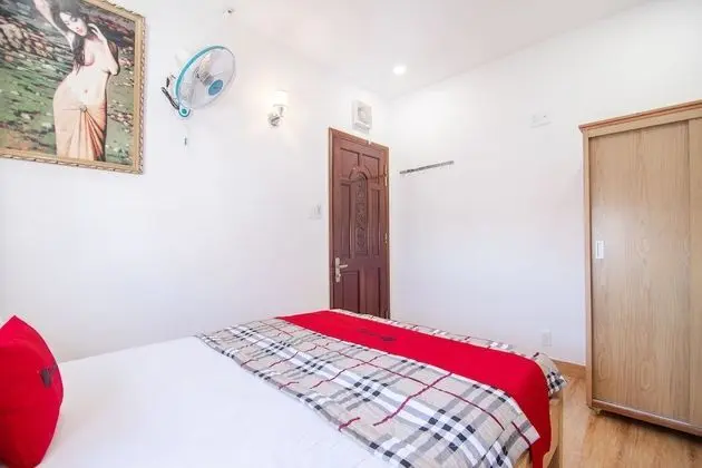 Standard Tek Büyük Yataklı Oda (Reddoorz)