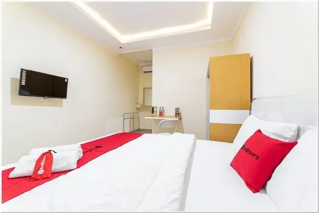 Tek Büyük Yataklı Oda (RedDoorz)