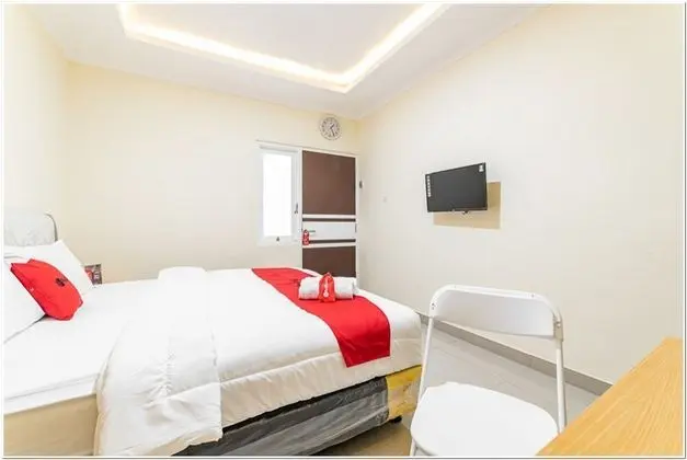 Tek Büyük Yataklı Oda (RedDoorz)
