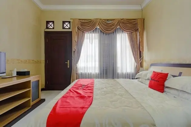 Tek Büyük Yataklı Oda