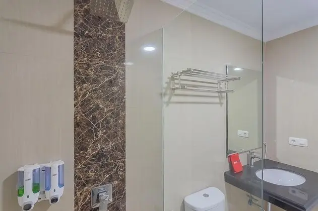 Tek Büyük Yataklı Oda (Reddoorz)