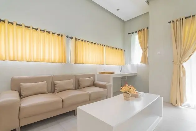 Deluxe Oda (RedDoorz)