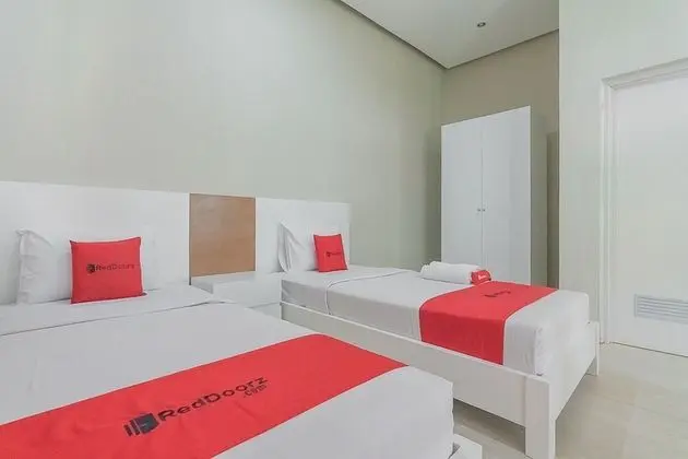 İki Ayrı Yataklı Oda (RedDoorz)