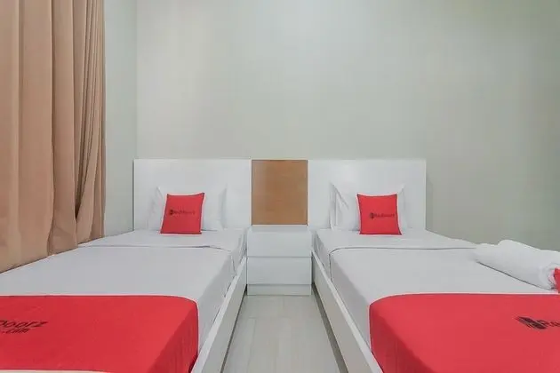 İki Ayrı Yataklı Oda (RedDoorz)